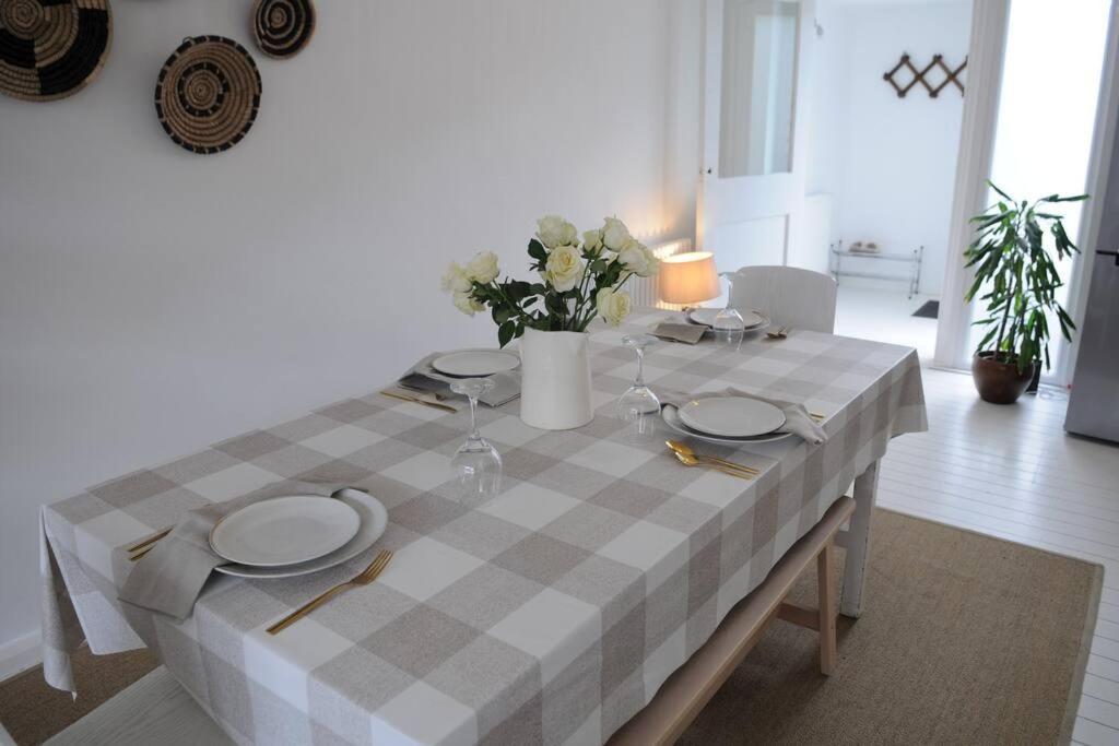 Light Filled Mid- Century 3 Bed Cottage In Dulwich Londen Buitenkant foto